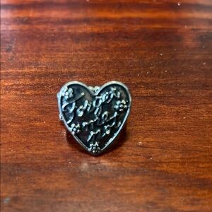 Silver Heart Ring with Engraving forget me not